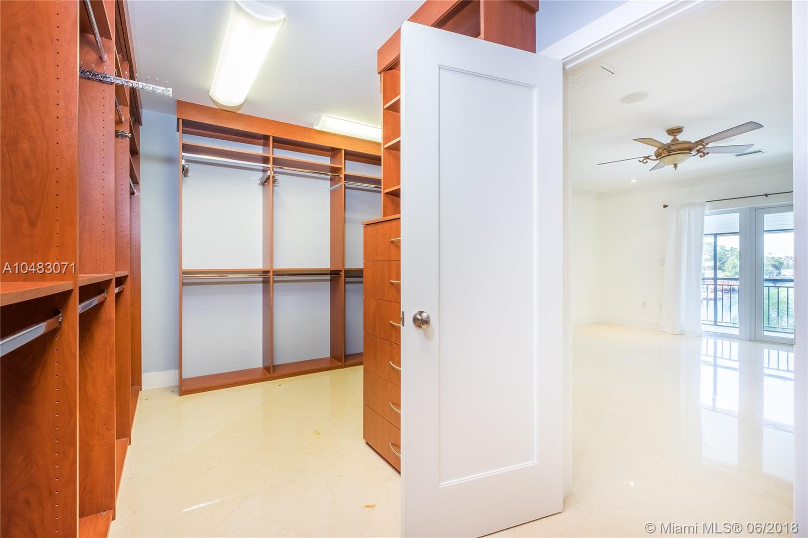 CORAL BAY SEC B - Residential