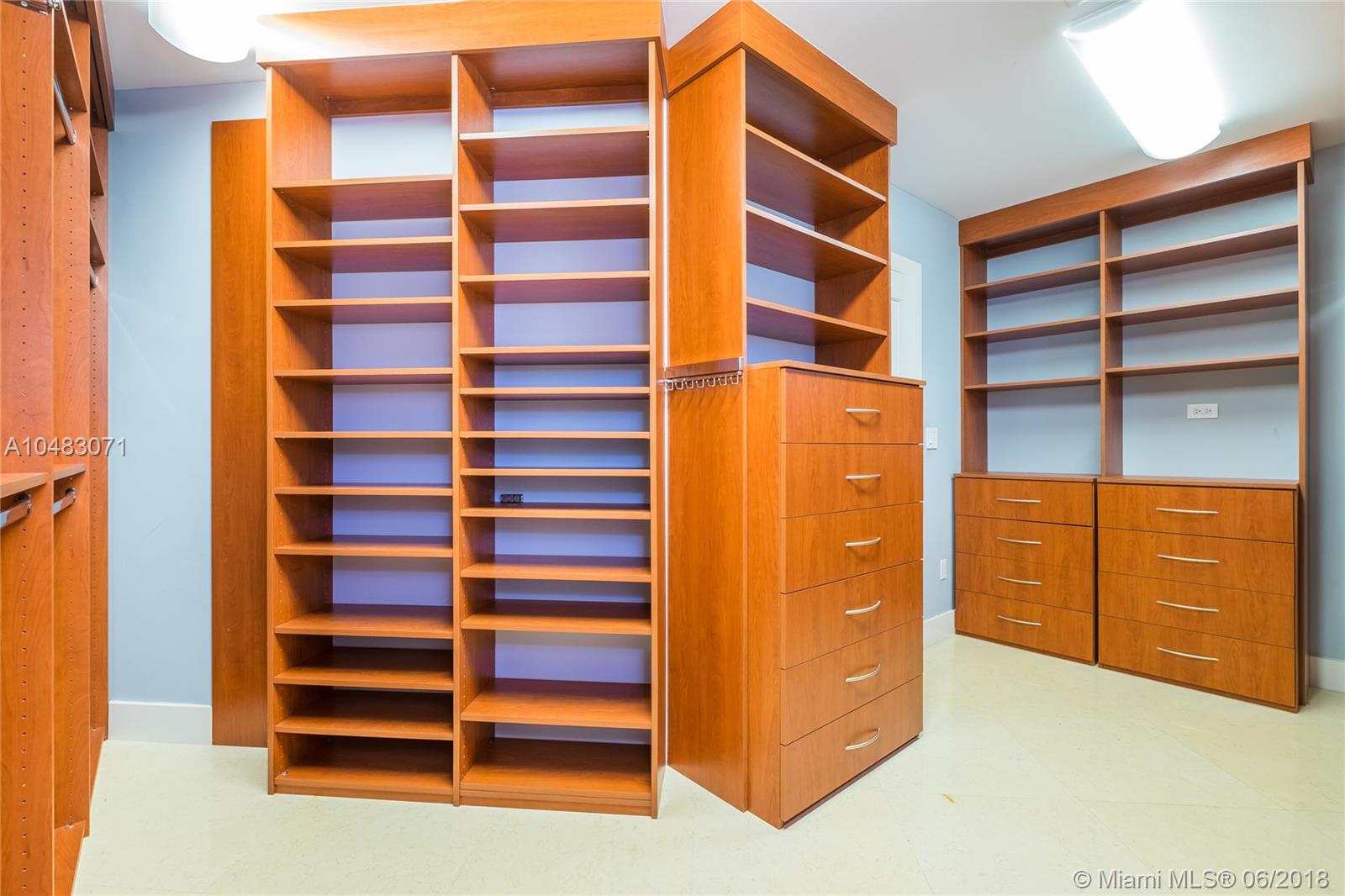 CORAL BAY SEC B - Residential