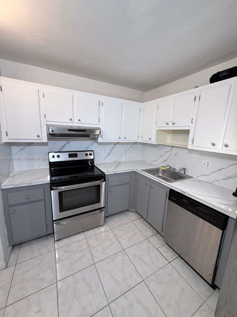 WILSHIRE CONDO - Residential Lease