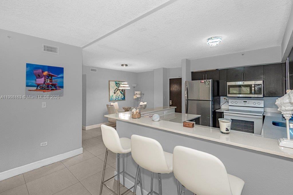 FLAMINGO SOUTH BEACH I CO - Residential Lease