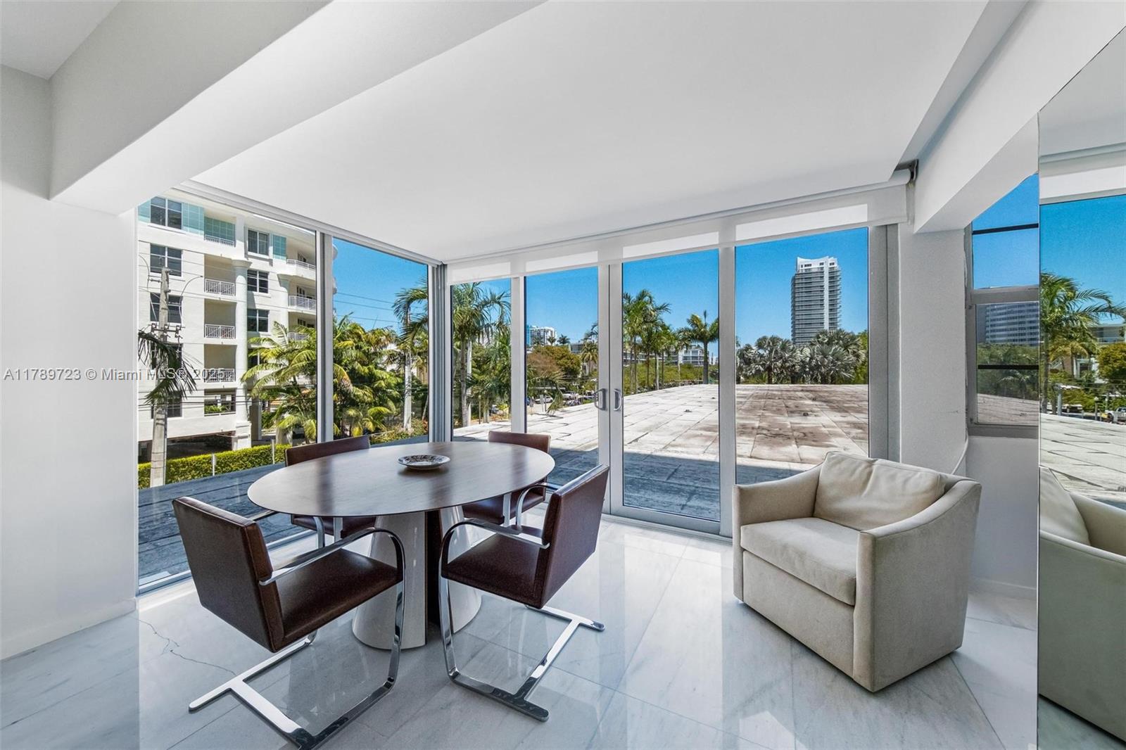 BELLE ISLE - Residential