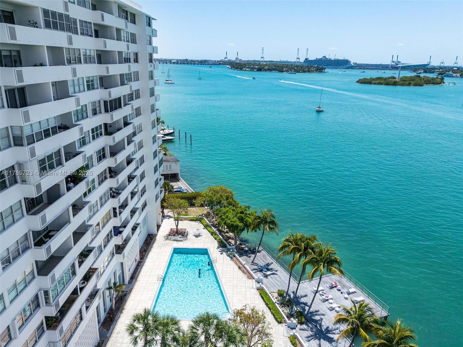 BELLE ISLE - Residential
