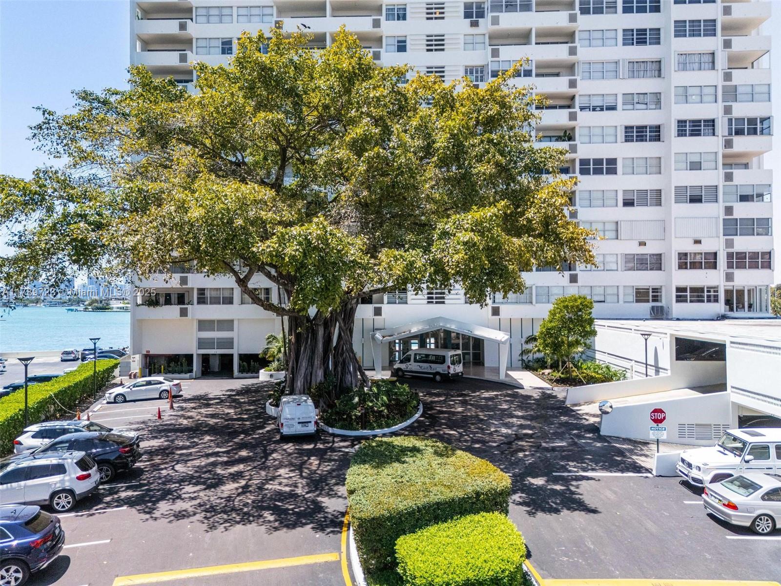 BELLE ISLE - Residential