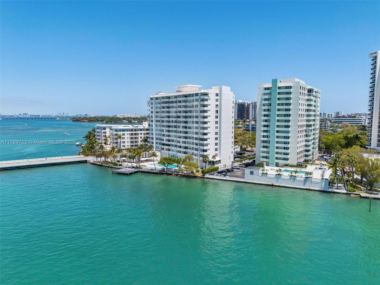 BELLE ISLE - Residential