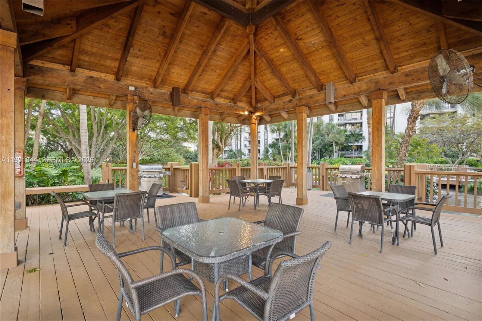 THE TOWERS OF QUAYSIDE CO - Residential