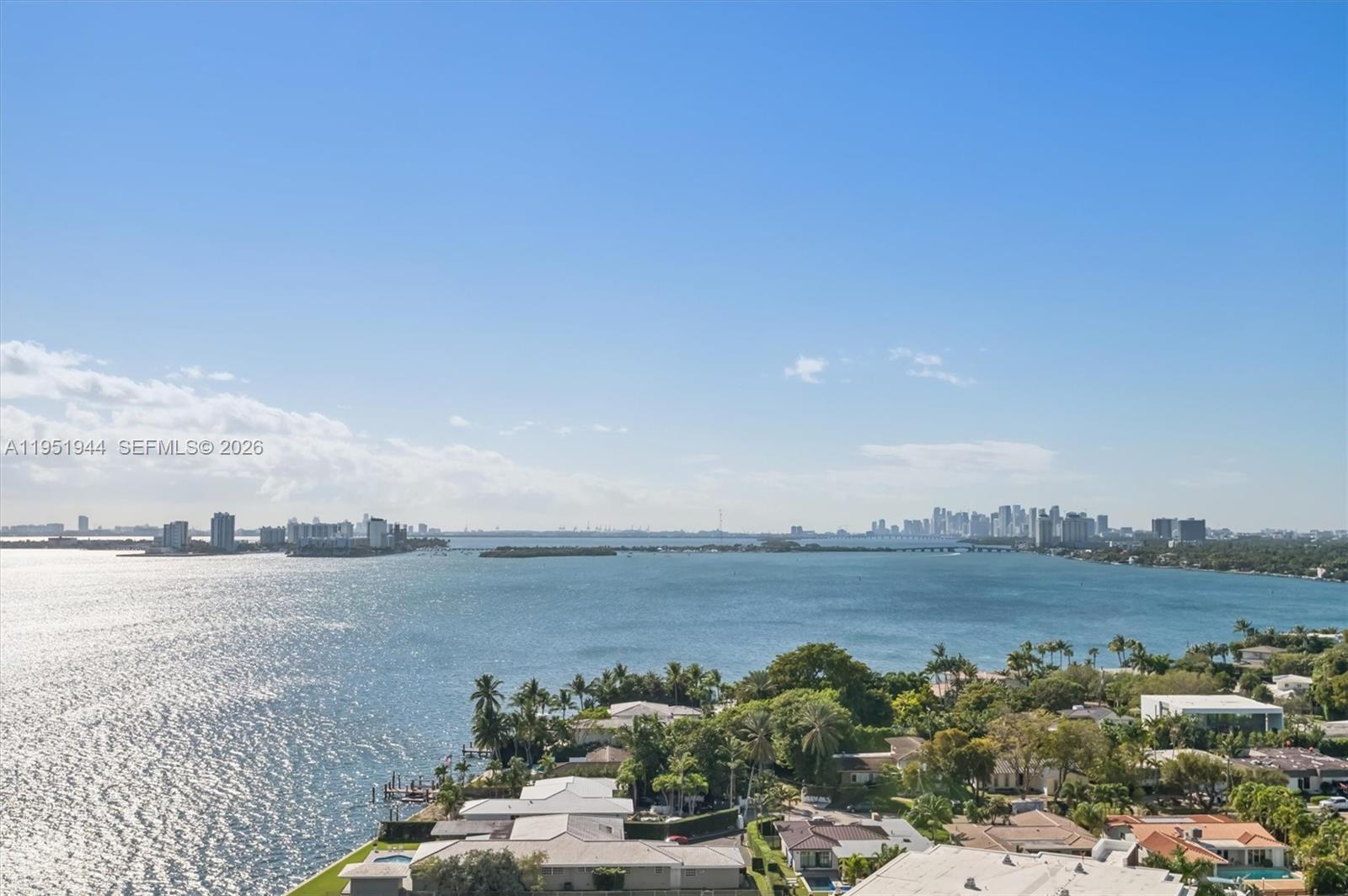 THE TOWERS OF QUAYSIDE CO - Residential