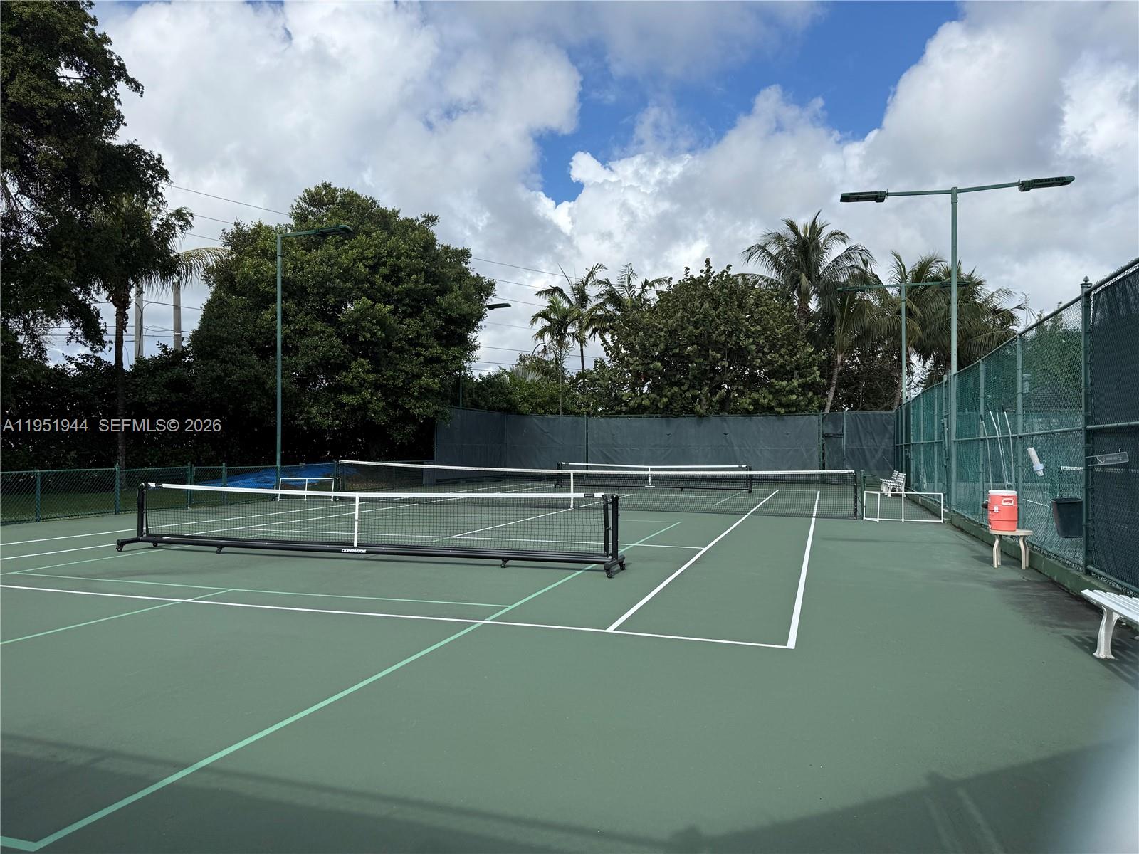 THE TOWERS OF QUAYSIDE - Residential