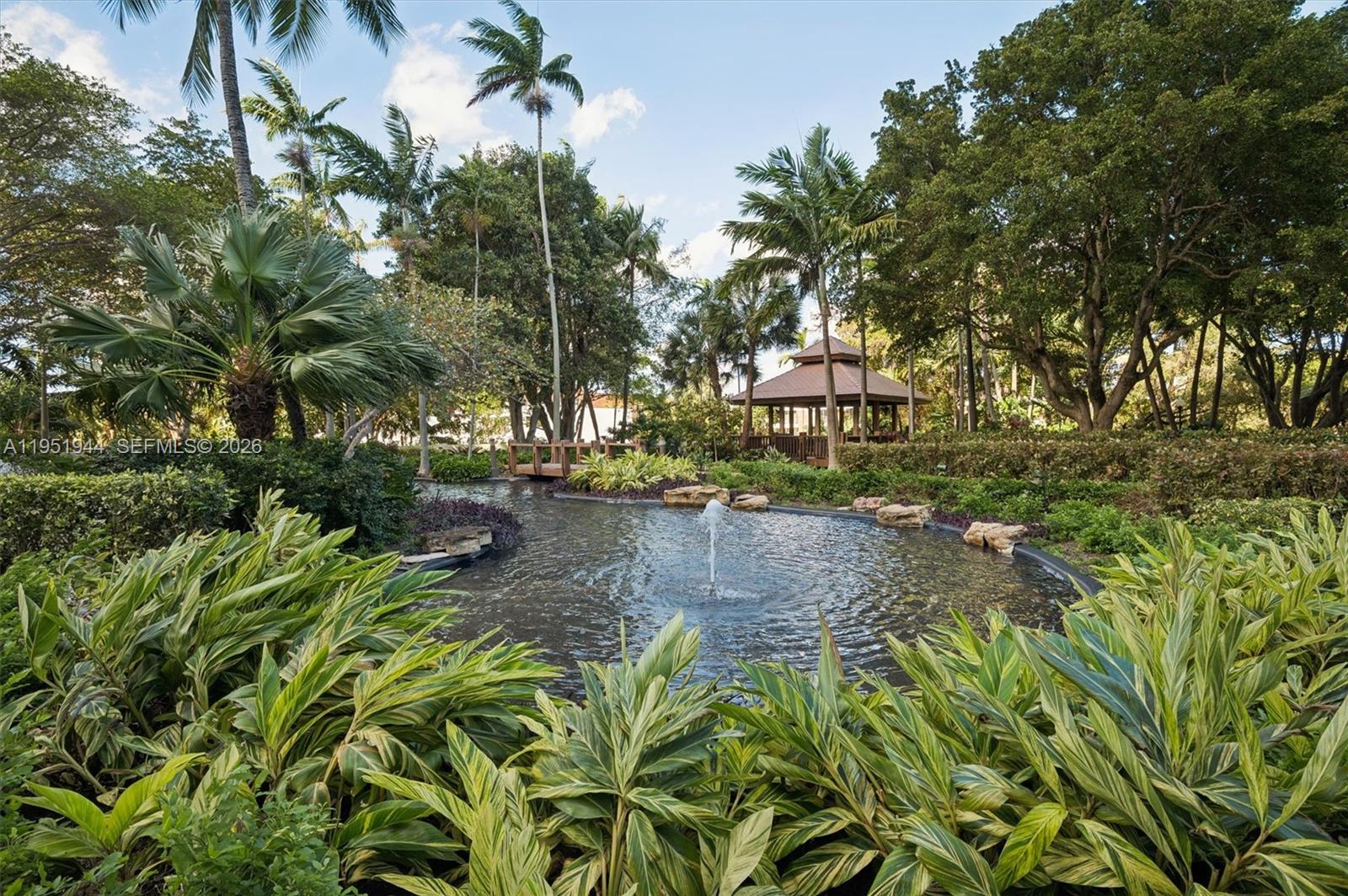 THE TOWERS OF QUAYSIDE CO - Residential