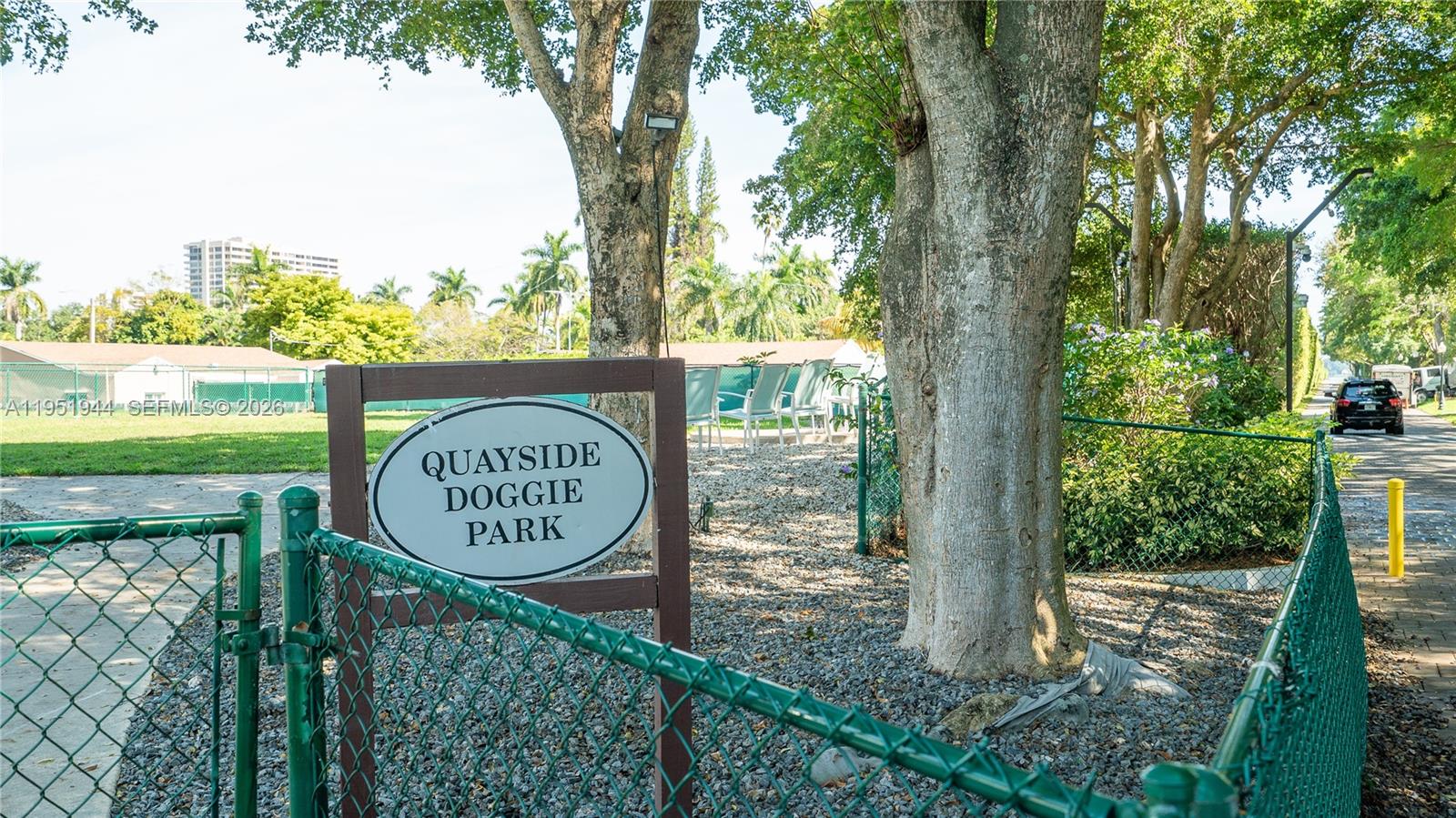 THE TOWERS OF QUAYSIDE CO - Residential