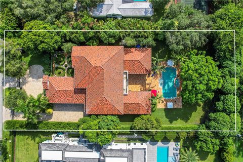 A home in Pinecrest