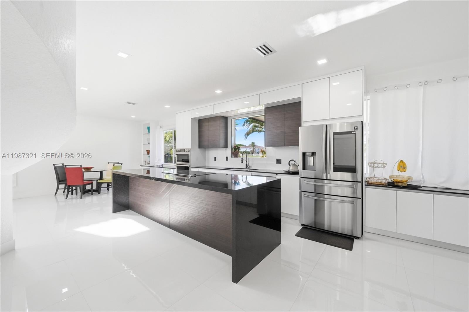 FLORIDIAN BAY ESTATES SOU - Residential