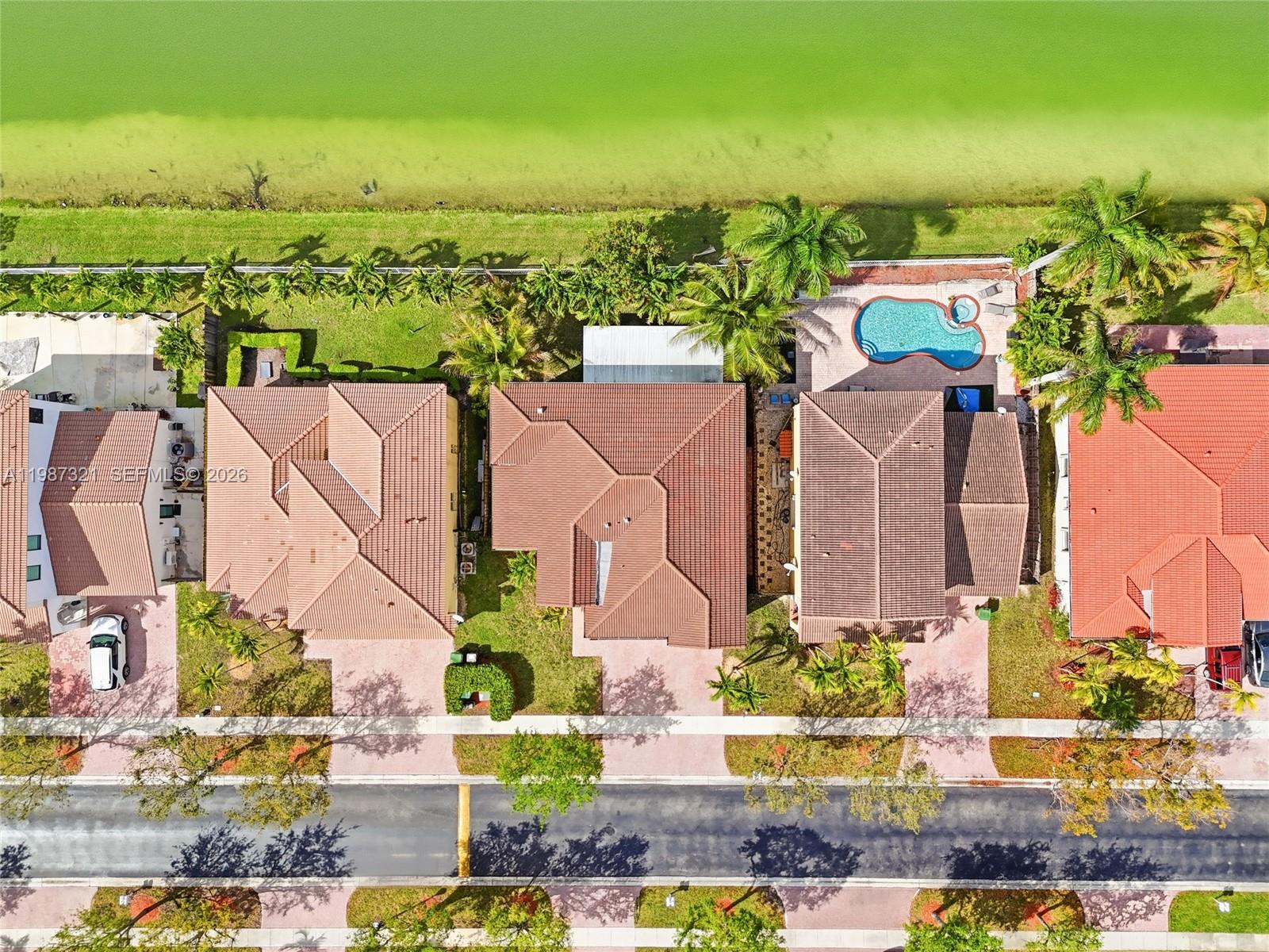 FLORIDIAN BAY ESTATES SOU - Residential