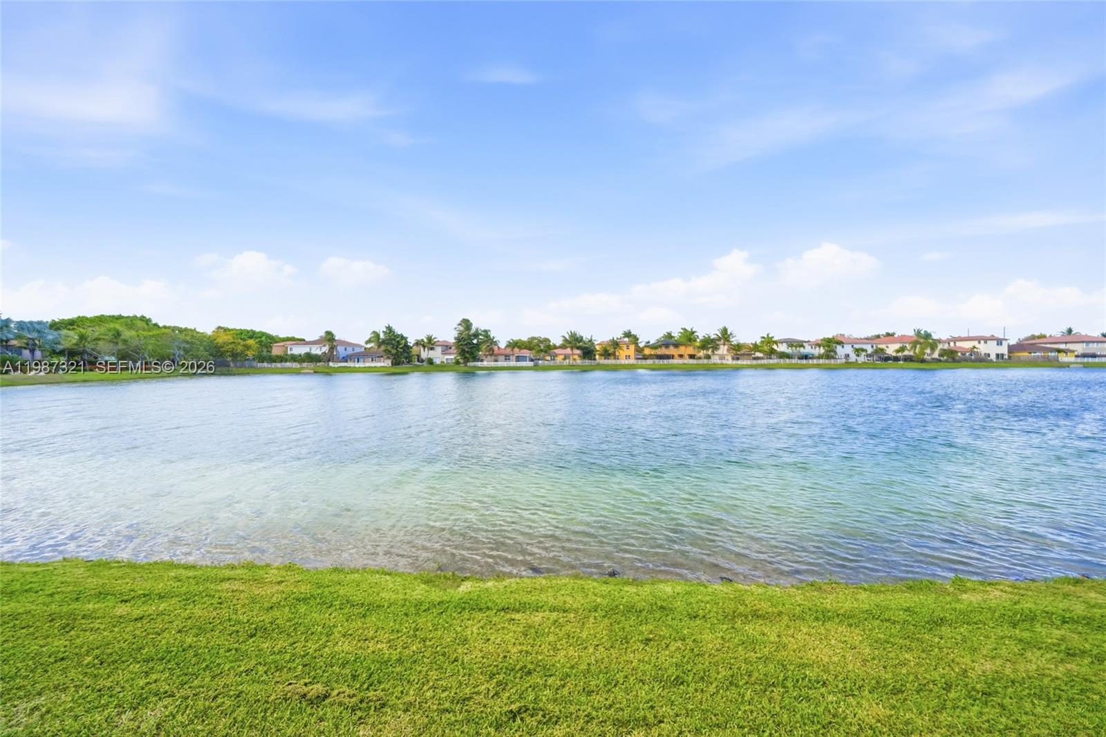 FLORIDIAN BAY ESTATES SOU - Residential