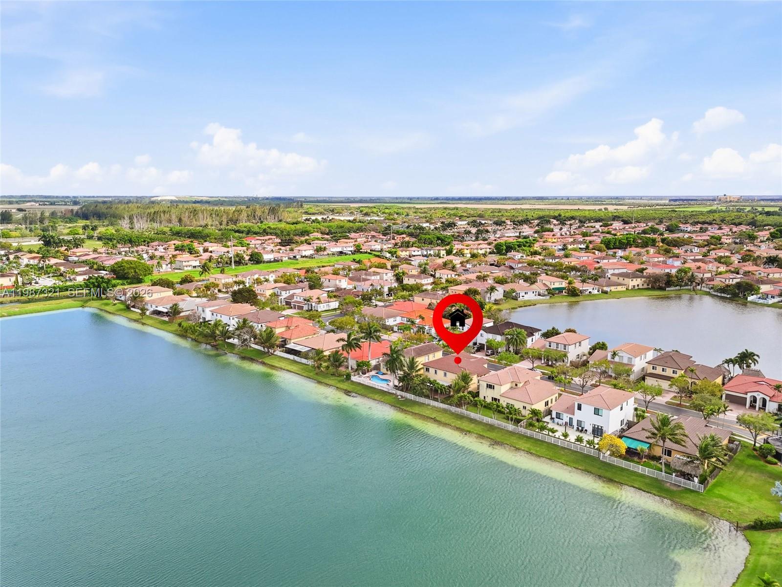 FLORIDIAN BAY ESTATES SOU - Residential