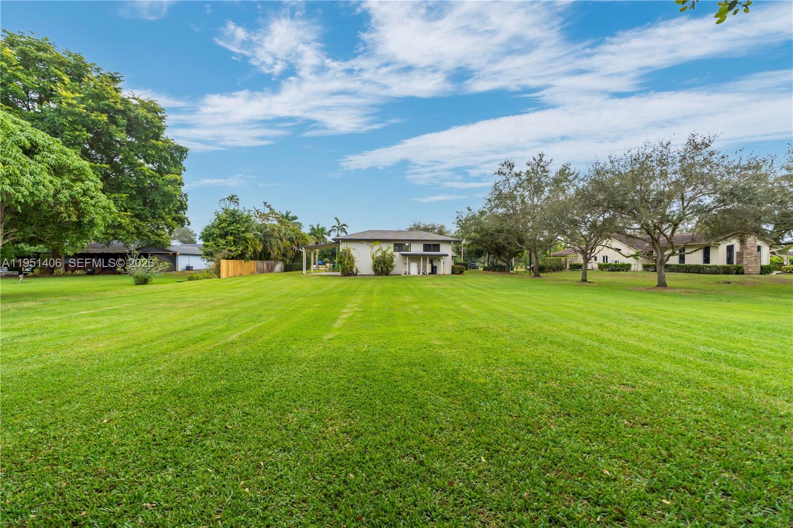 Paradise Farms - Residential