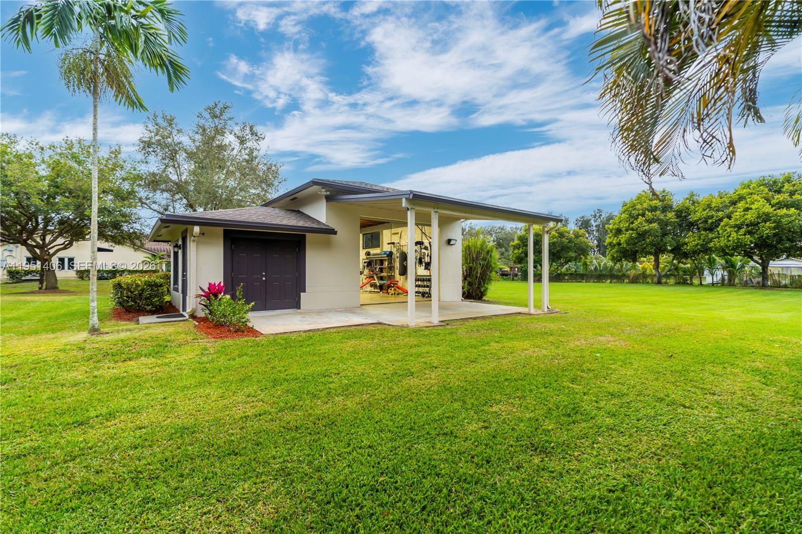 Paradise Farms - Residential