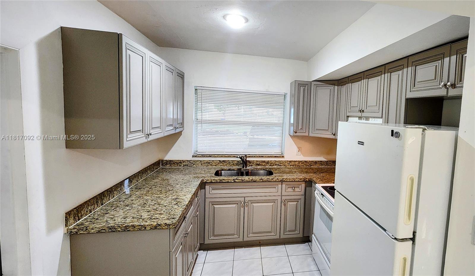1802 N 22nd Ave  , Hollywood, Broward County, Florida - 3 Bedrooms  
3 Bathrooms - 