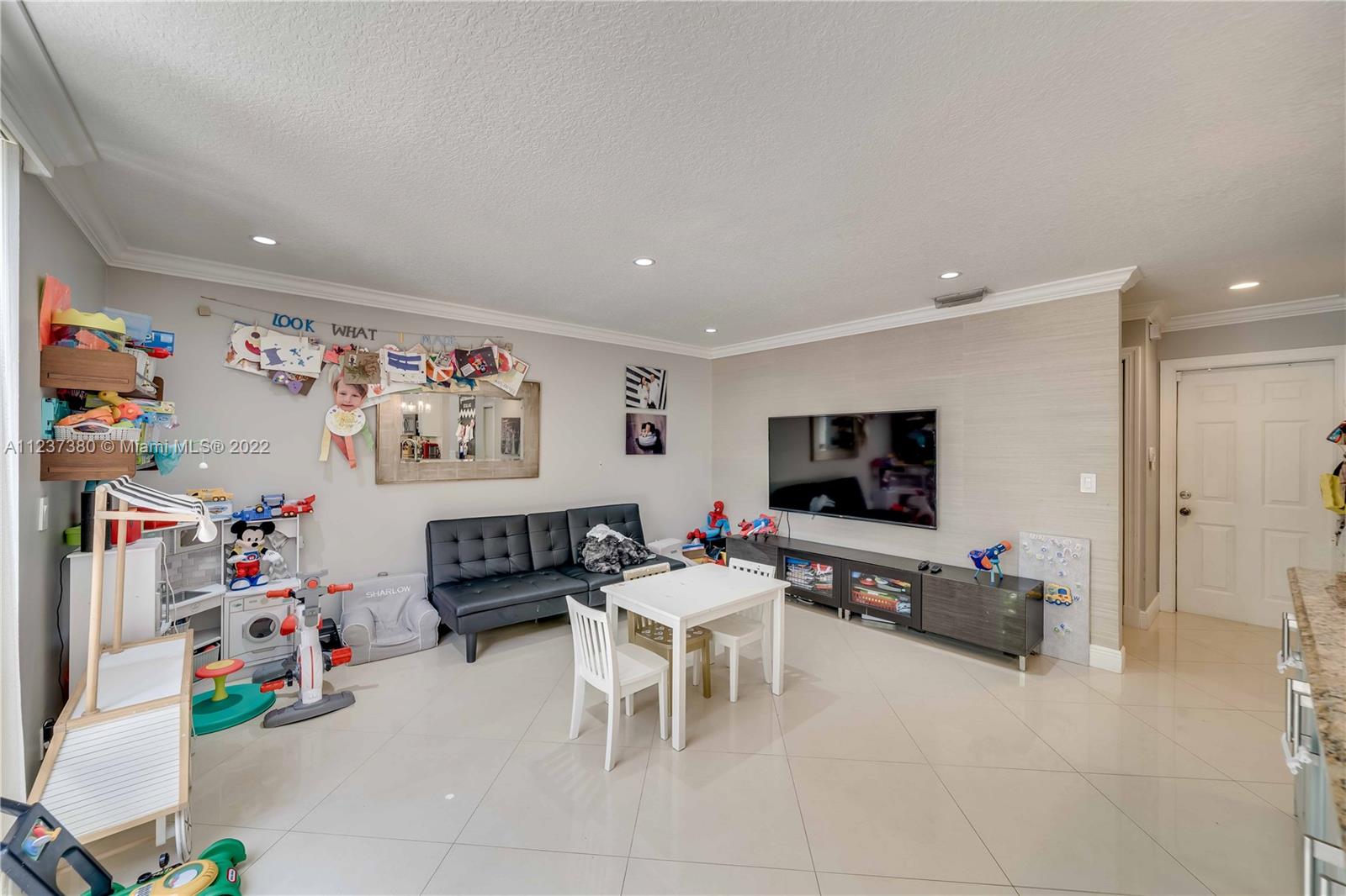 FOUNTAIN SPRING - Residential