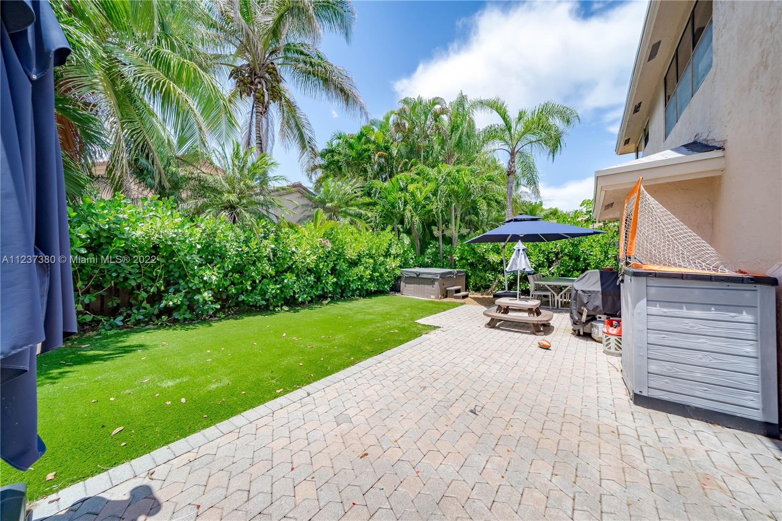 FOUNTAIN SPRING - Residential