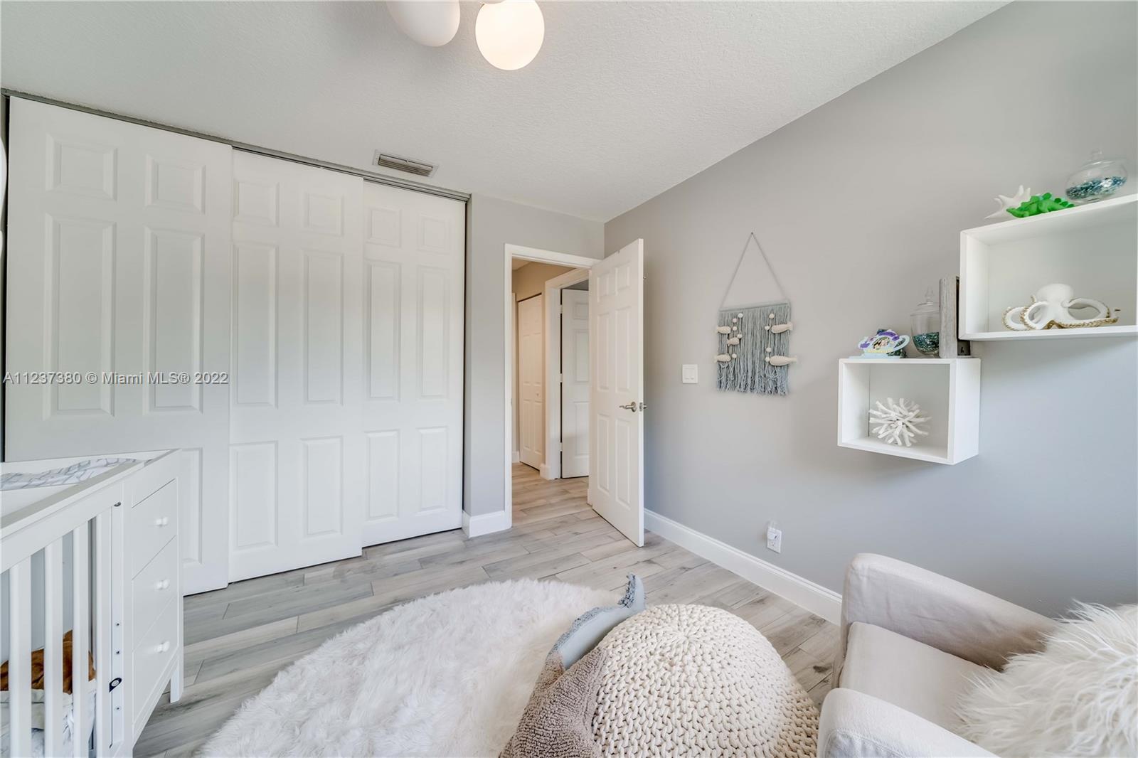 FOUNTAIN SPRING - Residential