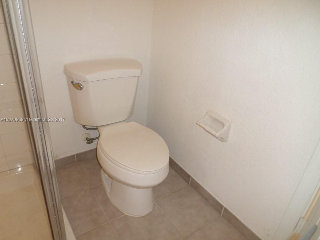 PRESERVE AT BOYNTON BEACH - Residential Lease