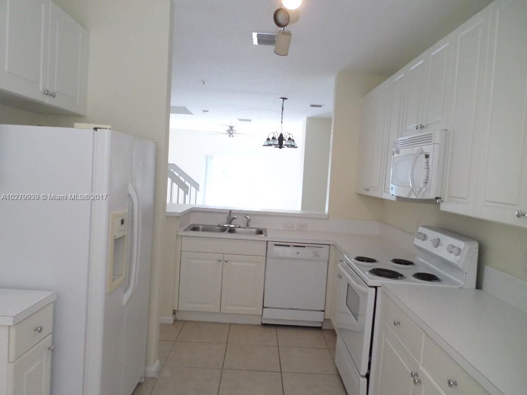 PRESERVE AT BOYNTON BEACH - Residential Lease