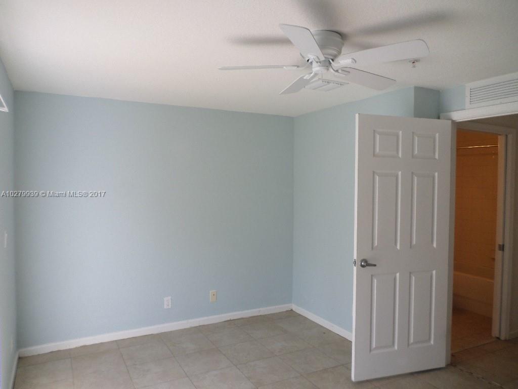 PRESERVE AT BOYNTON BEACH - Residential Lease