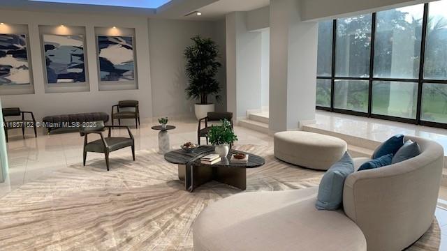 CORONADO CONDO- TOWER II - Residential