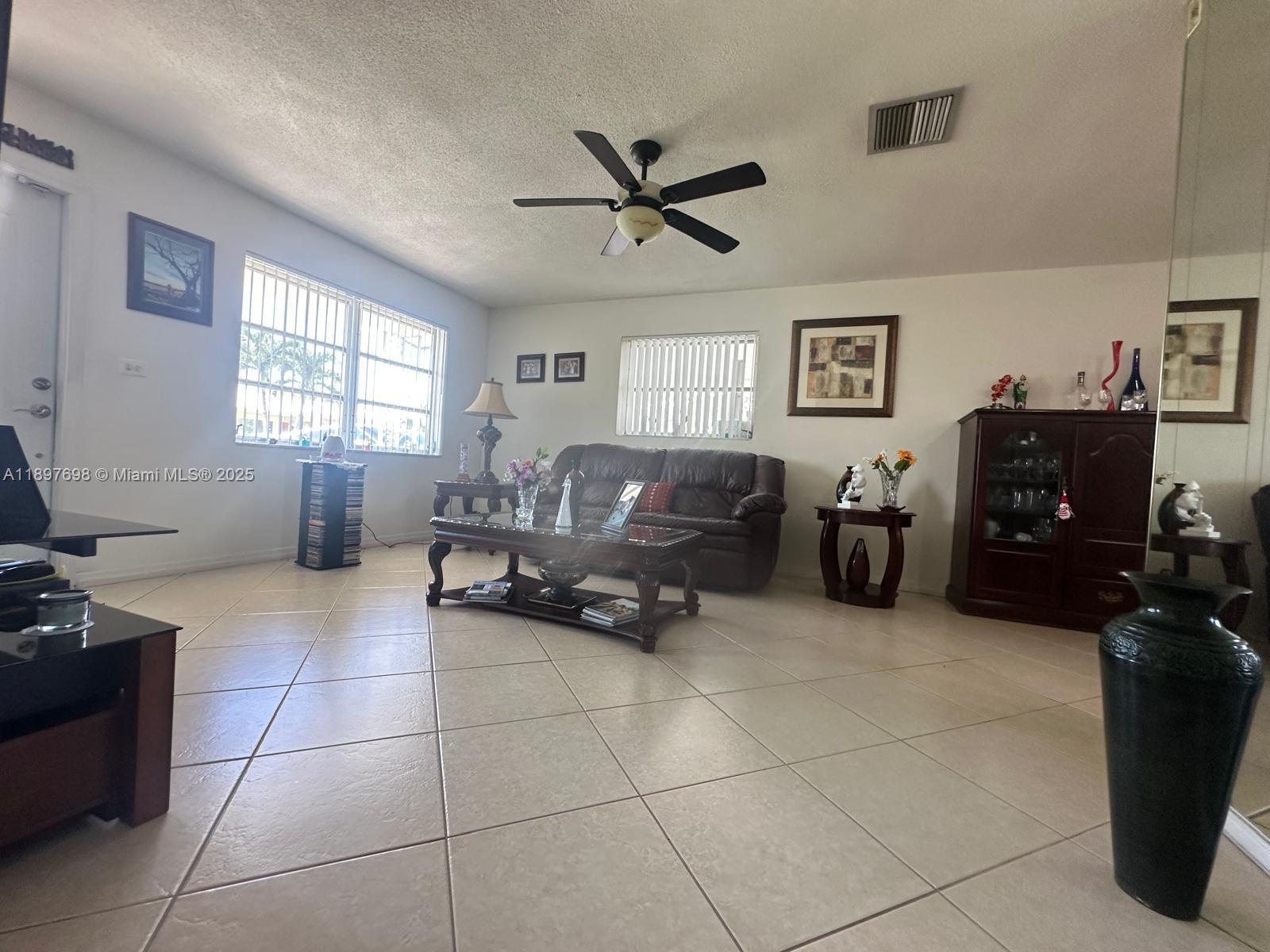 MAINLANDS OF TAMARAC LAKE - Residential