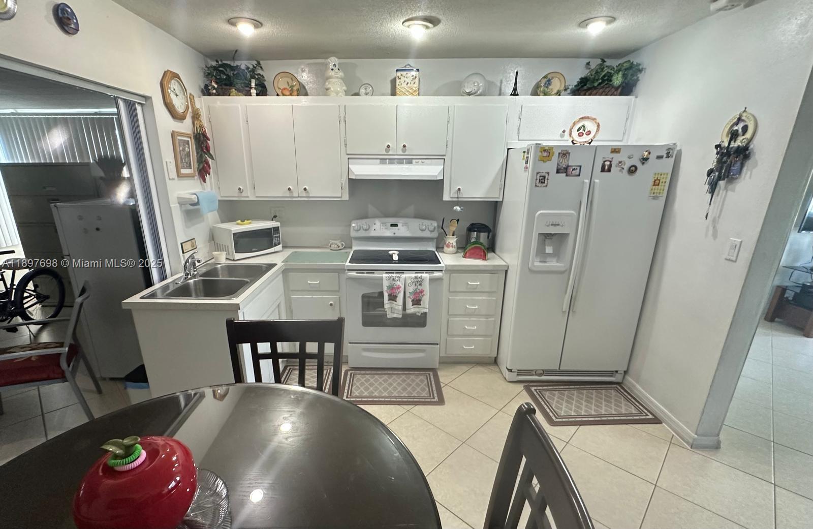 MAINLANDS OF TAMARAC LAKE - Residential