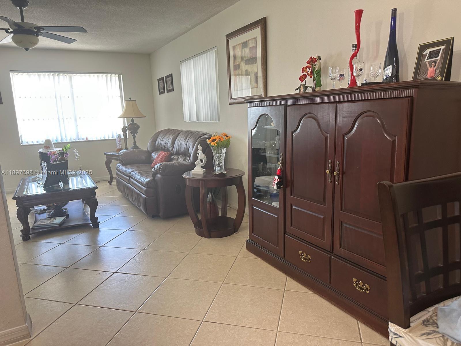 MAINLANDS OF TAMARAC LAKE - Residential