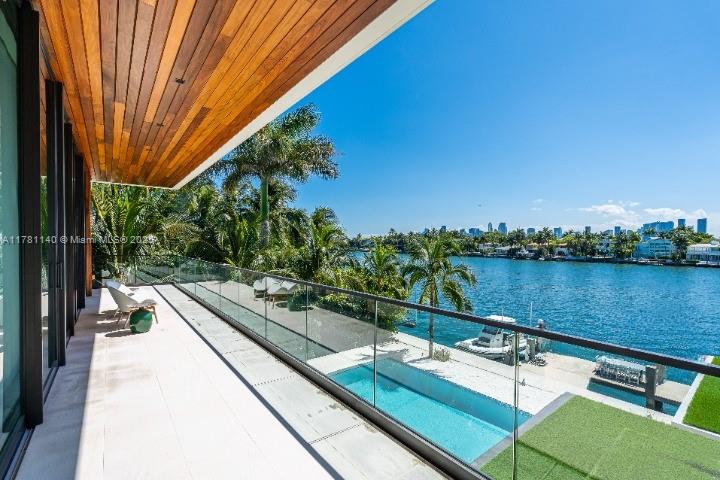 RIVO ALTO AMD - Residential