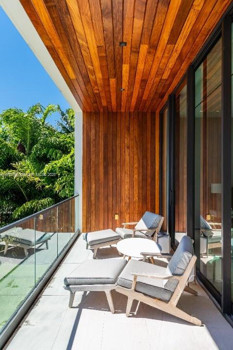 RIVO ALTO AMD - Residential