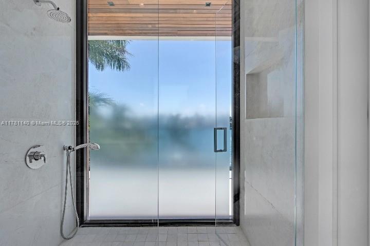 RIVO ALTO AMD - Residential