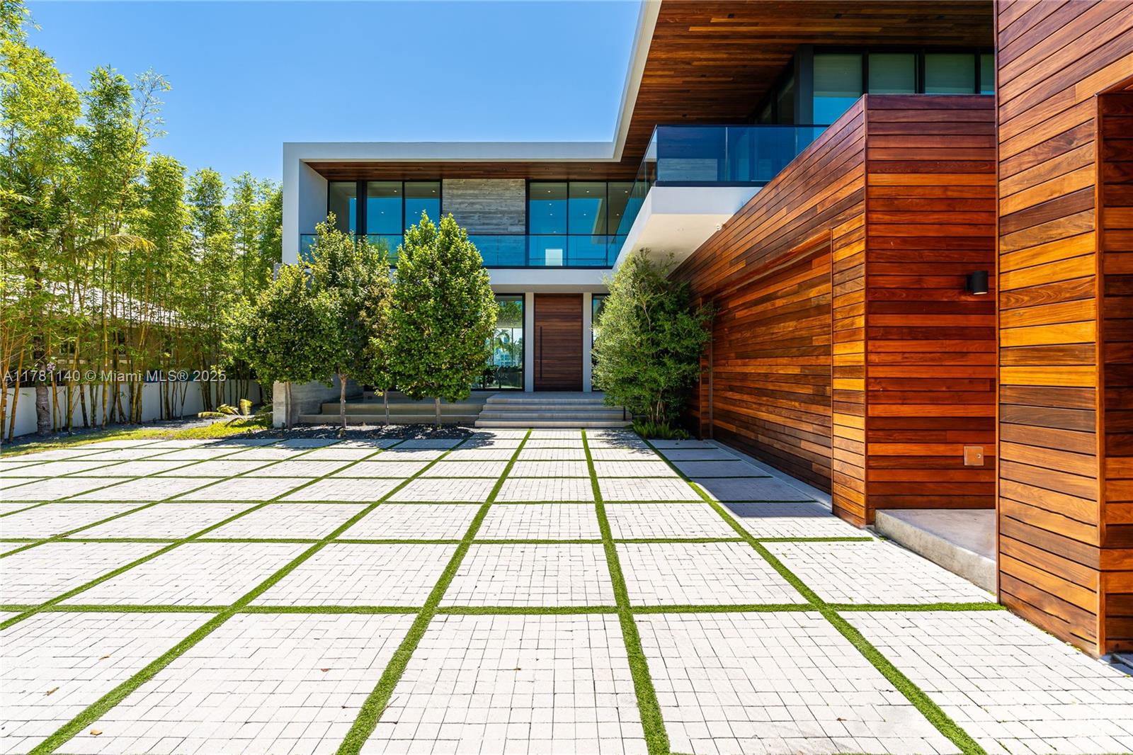 RIVO ALTO AMD - Residential