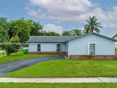 10900 NW 28th St 0