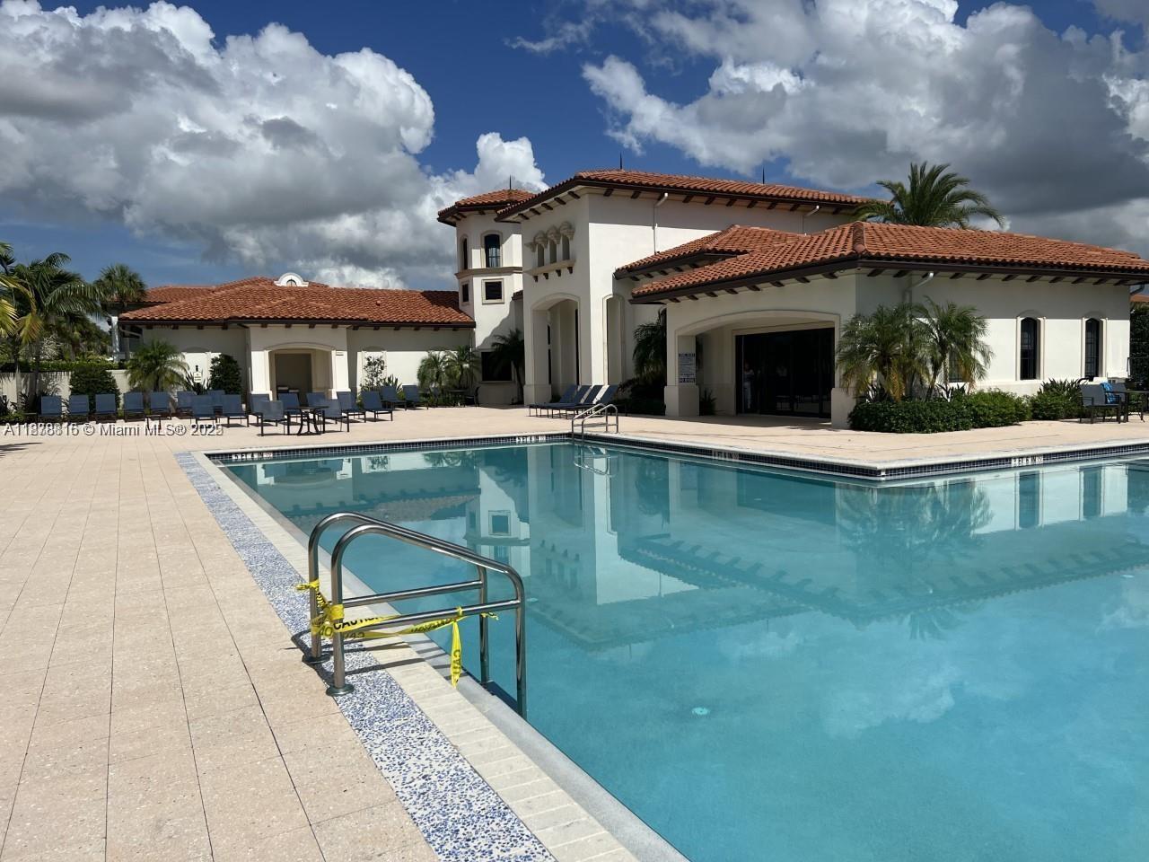 PEMBROKE LAKES SOUTH - Residential Lease