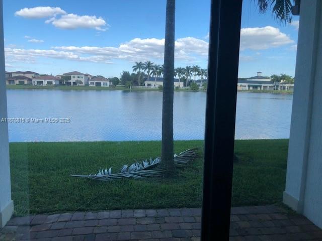 PEMBROKE LAKES SOUTH - Residential Lease