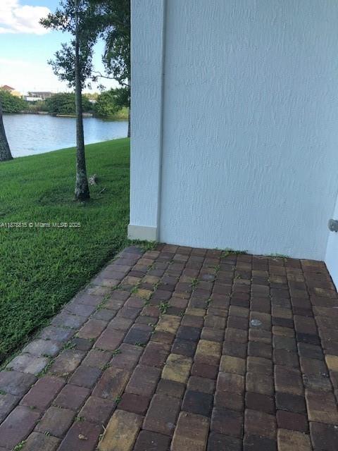 PEMBROKE LAKES SOUTH - Residential Lease