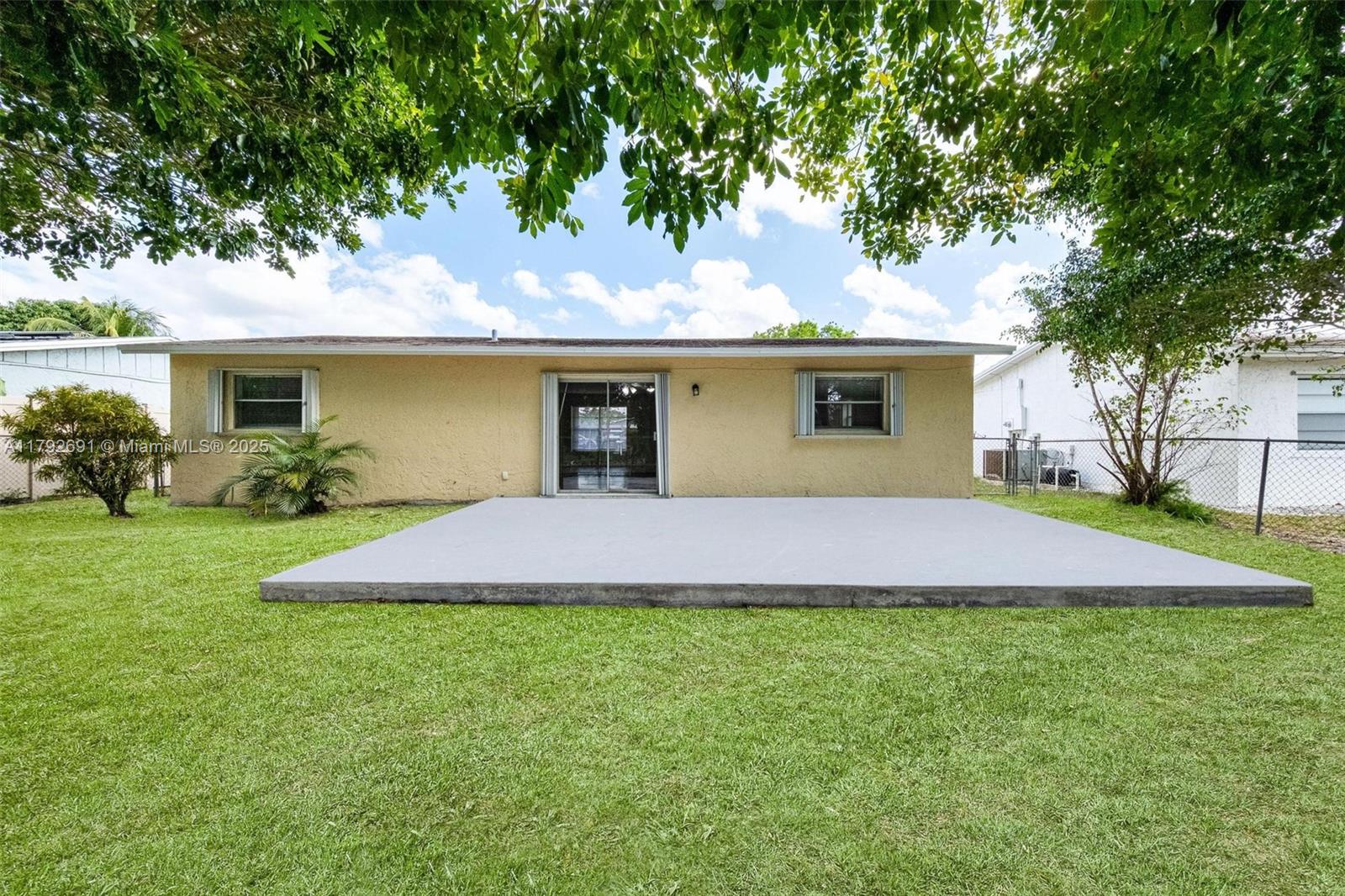 LAUDERDALE NORTH PARK SEC - Residential