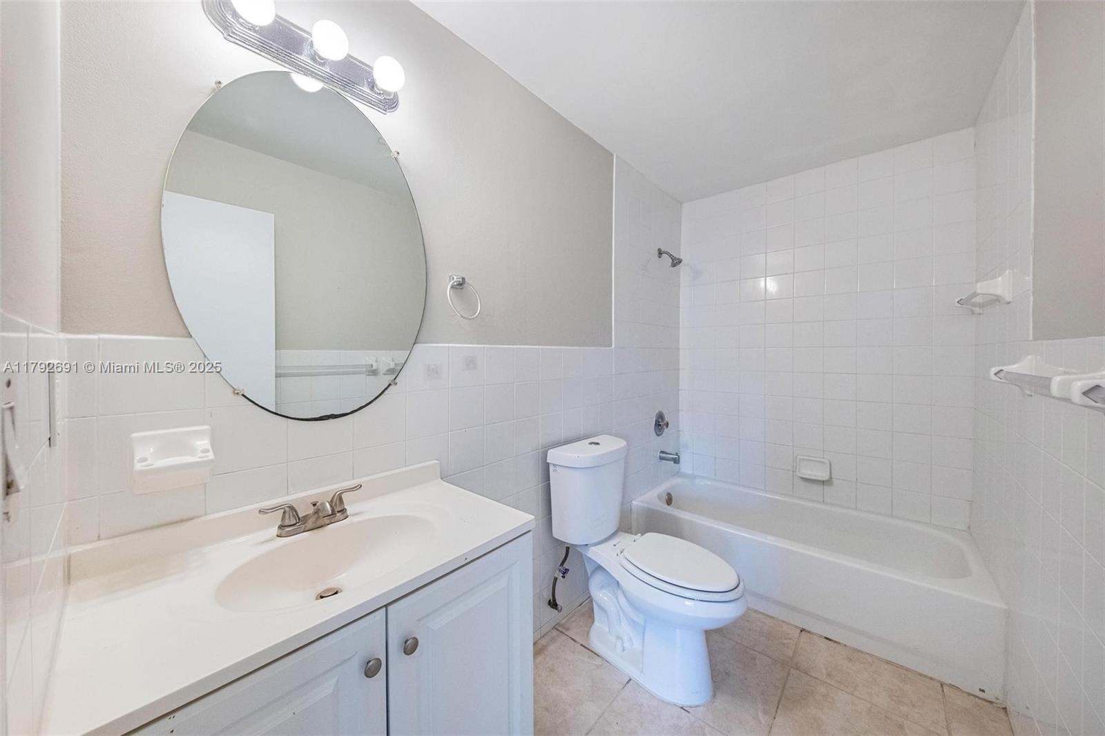 LAUDERDALE NORTH PARK SEC - Residential