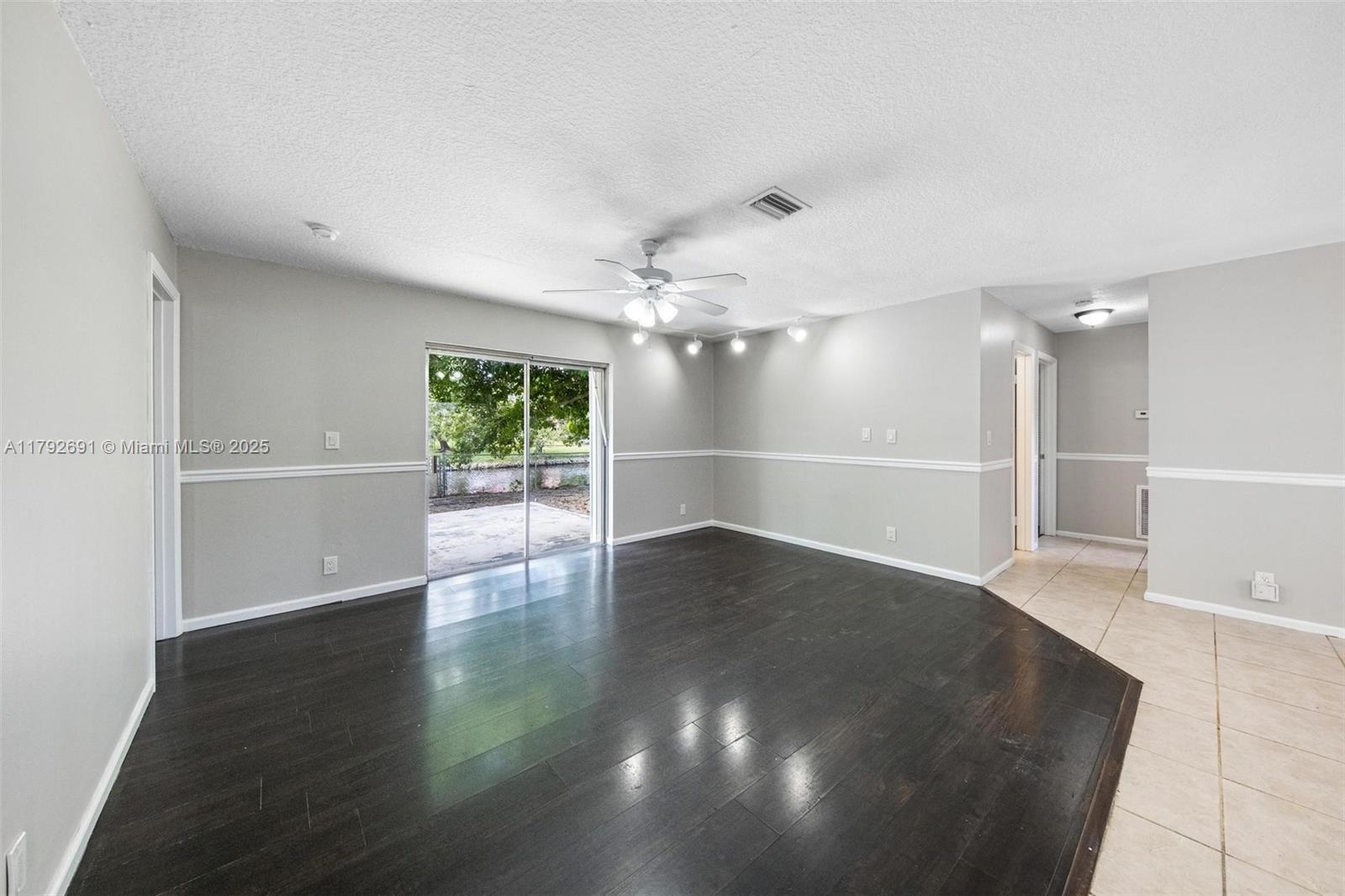 LAUDERDALE NORTH PARK SEC - Residential