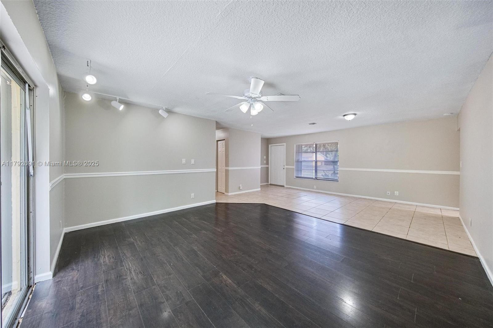 LAUDERDALE NORTH PARK SEC - Residential