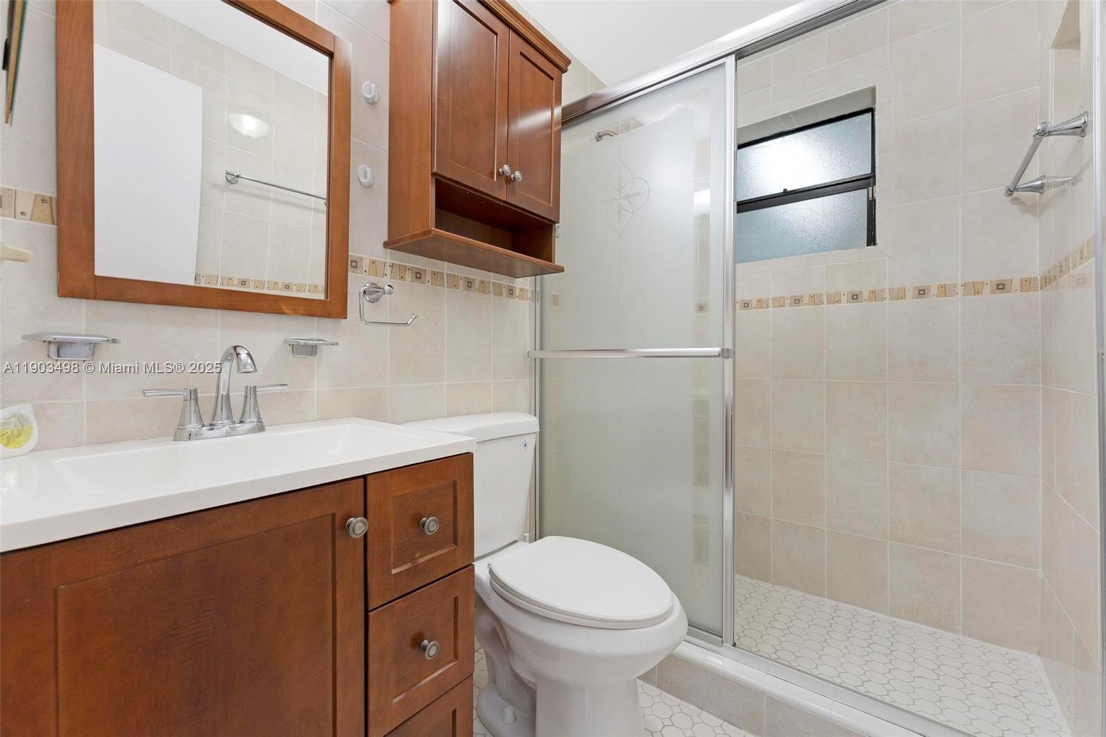 MIAMI GARDENS MANOR SEC 3 - Residential