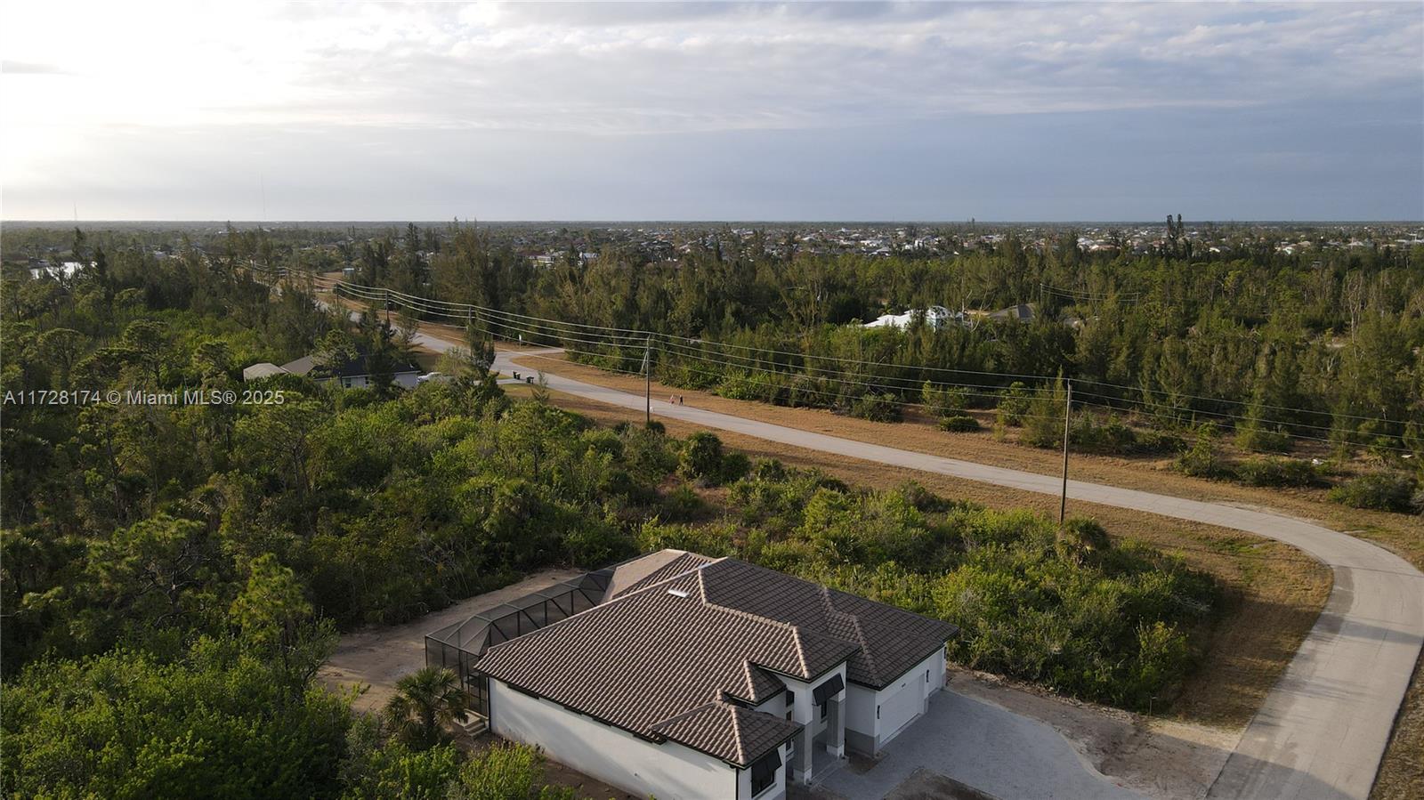 PORT CHARLOTTE SEC94 - Land