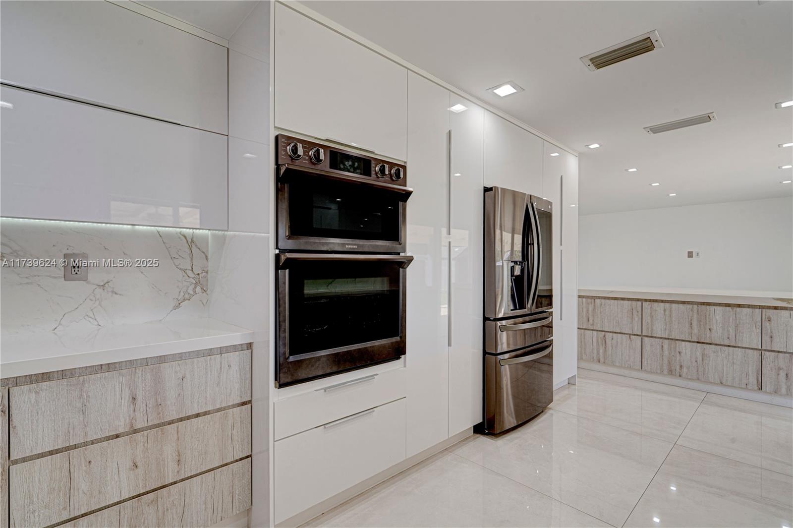 TIMBERWOOD ESTATES - Residential