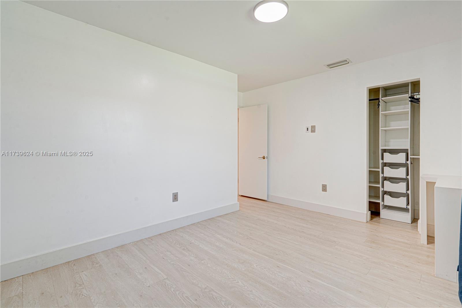 TIMBERWOOD ESTATES - Residential
