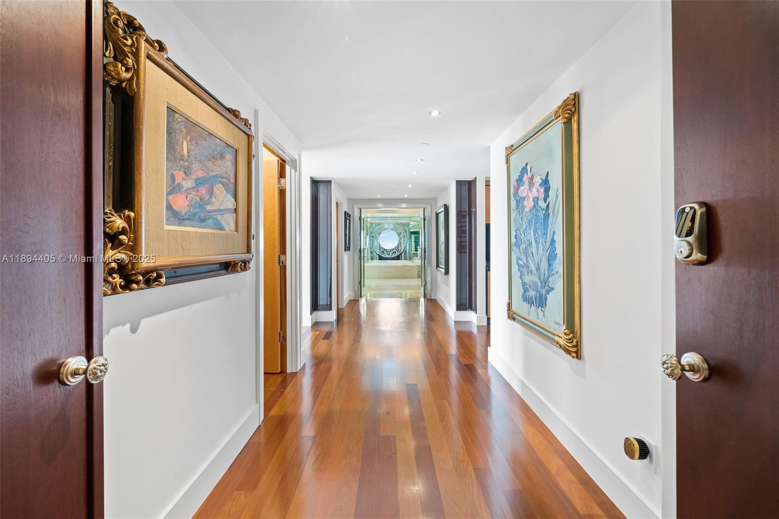 7000 ISL BLVD WILLIAMS IS - Residential