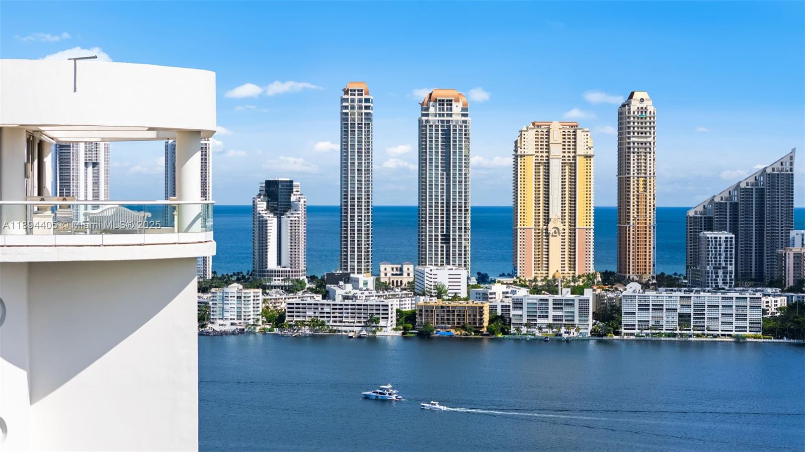 7000 ISL BLVD WILLIAMS IS - Residential