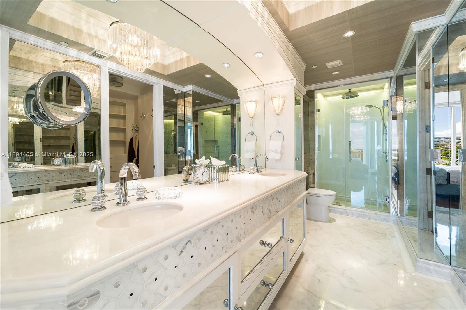 7000 ISL BLVD WILLIAMS IS - Residential